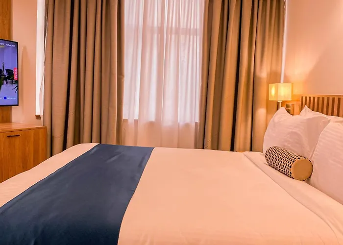 Urbanwoods Hotel Suites By Icon