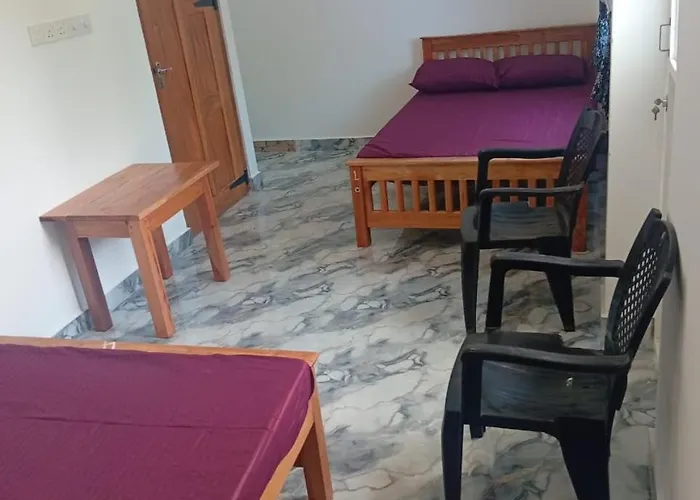 Euro Asian Rooms & Restaurant
