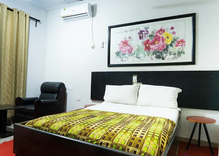 Village Francophone Hotel