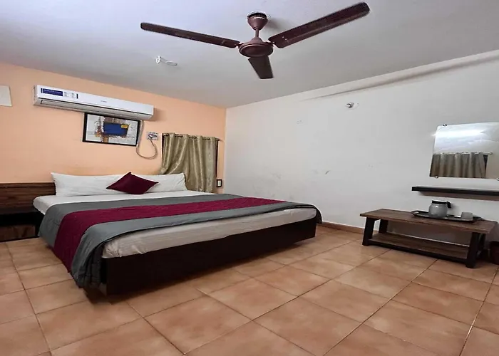 Hotel O Kurnool Railway Station Road
