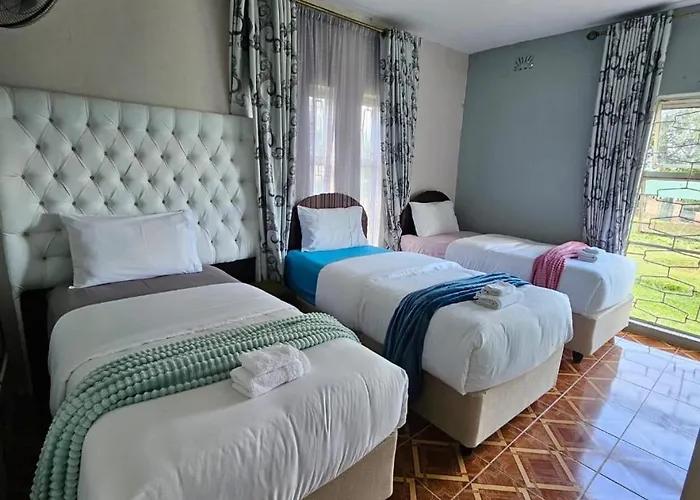 Pagotwe Lodge 4 Bedroomed Self Catering