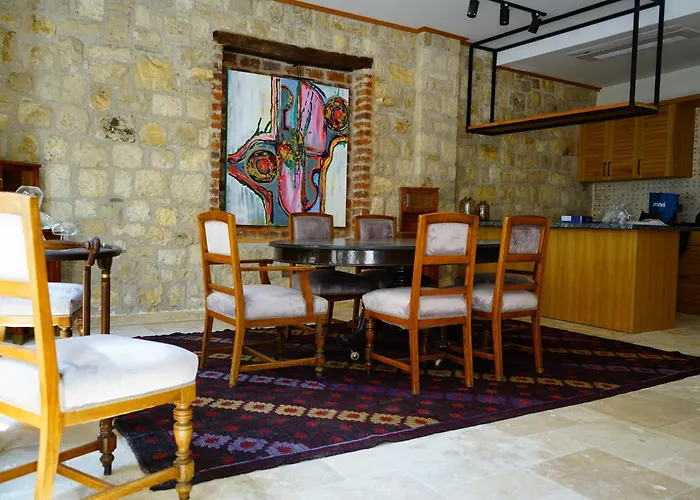 Atrium Suites Tas Konak