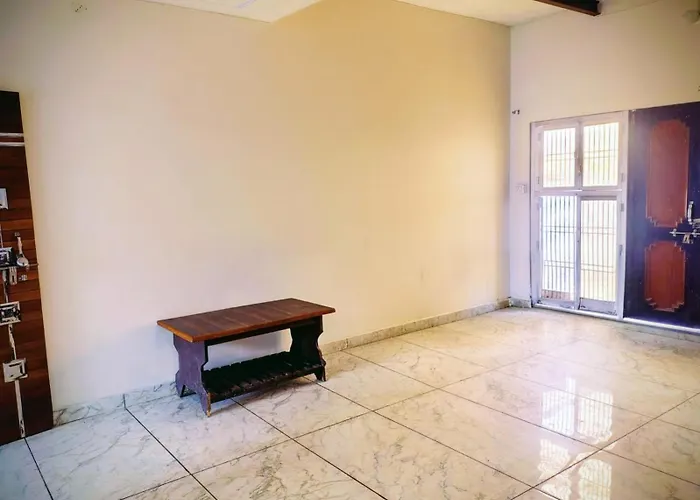 Radhika Comfort Stay