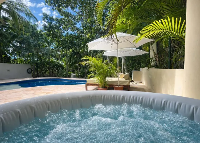 7Br Private Jacuzzi & Pool Villa Sleeps 16 Walk To Beach Lagoon And Golf