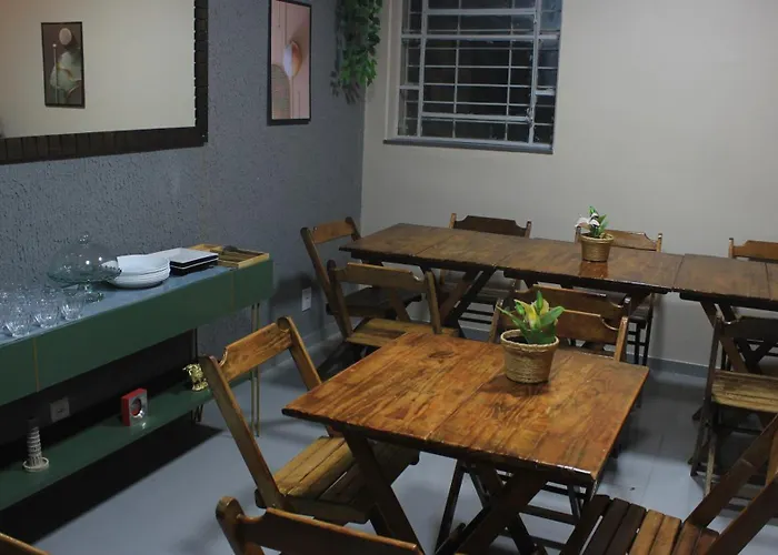Vintagyn Hostel