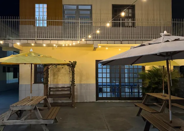 Hostel Farol