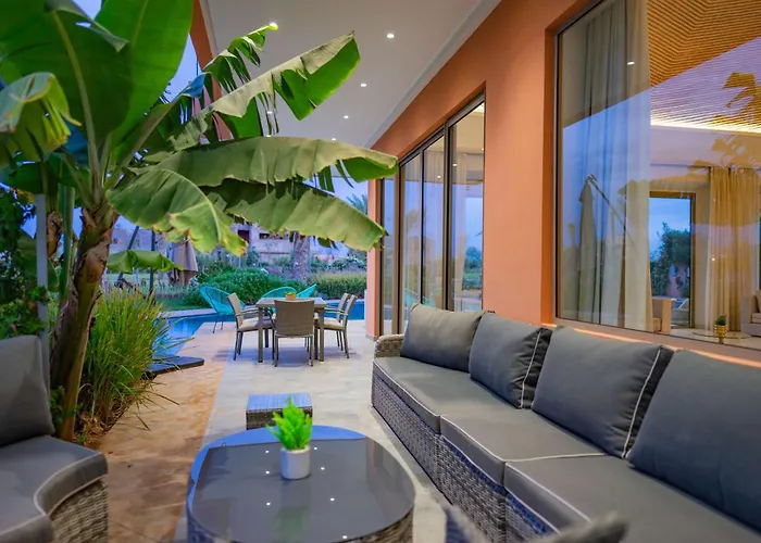 Golfside Villas