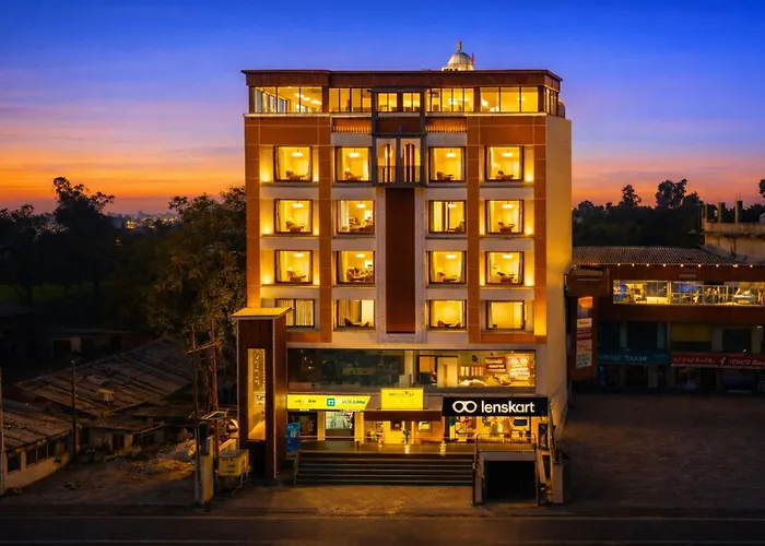 The Hosteller Bam Dehradun, City Centre
