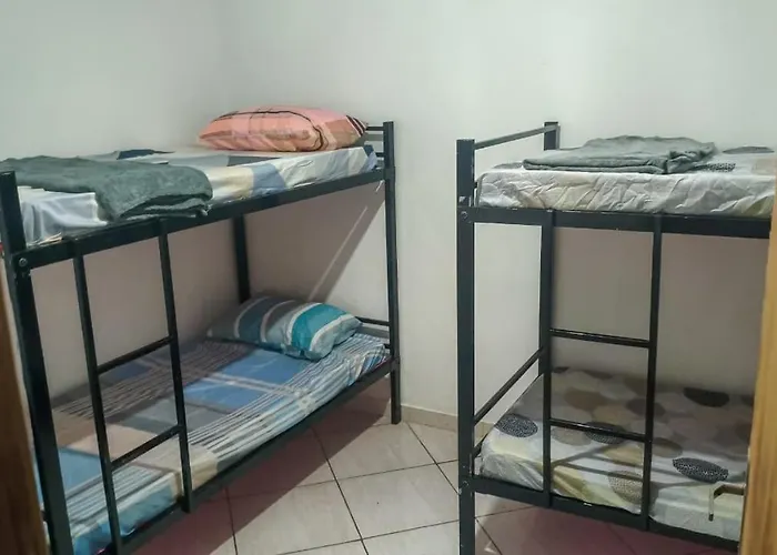 Hostel Sundays