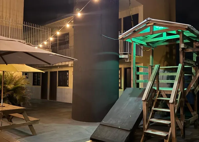 Hostel Farol