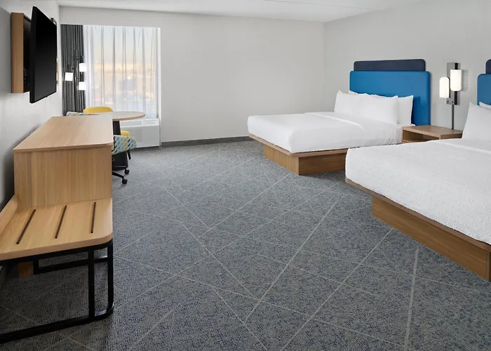 Hampton Inn Chicago-Carol Stream