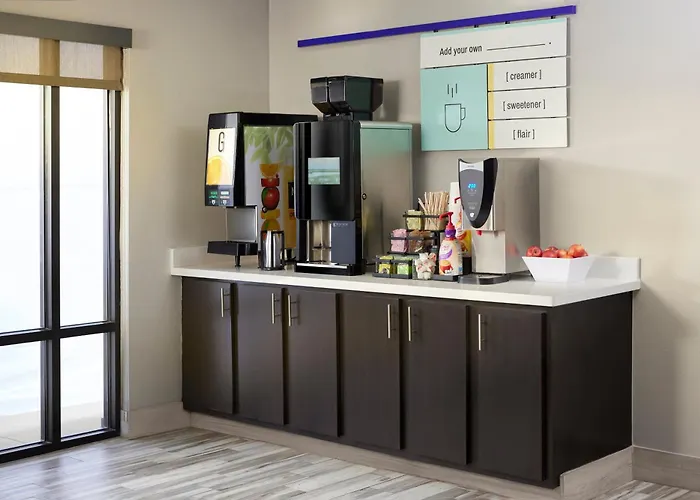 Garner Hotel Totowa By Ihg