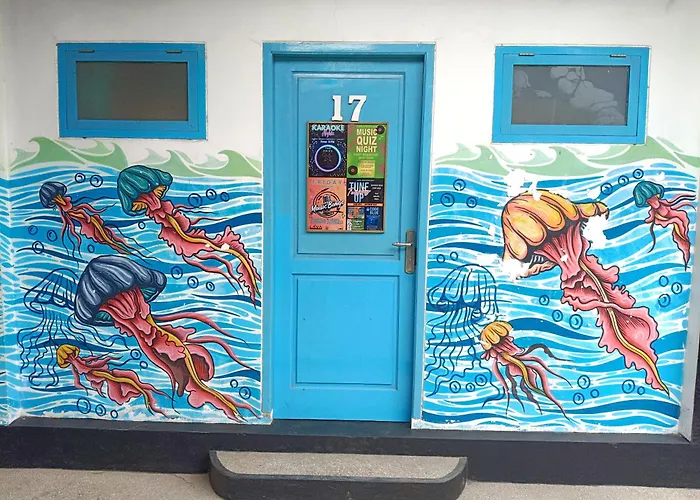 Gili Beach Bum Hostel