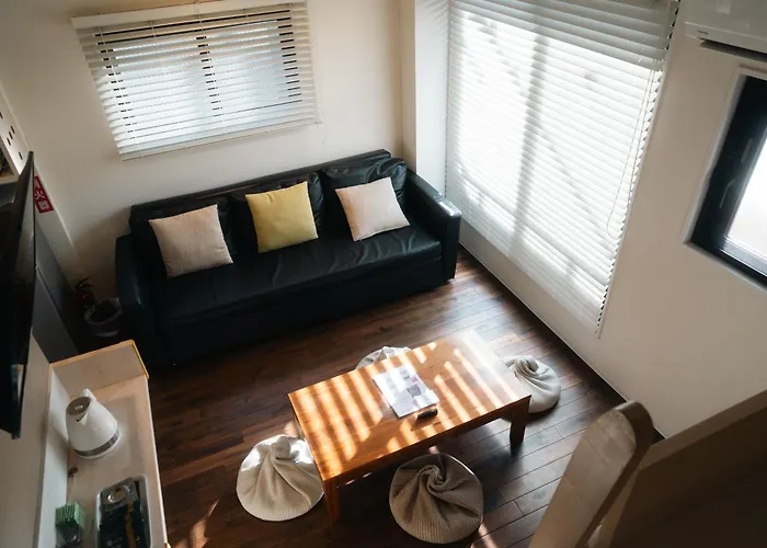 Condominium Mirahakone