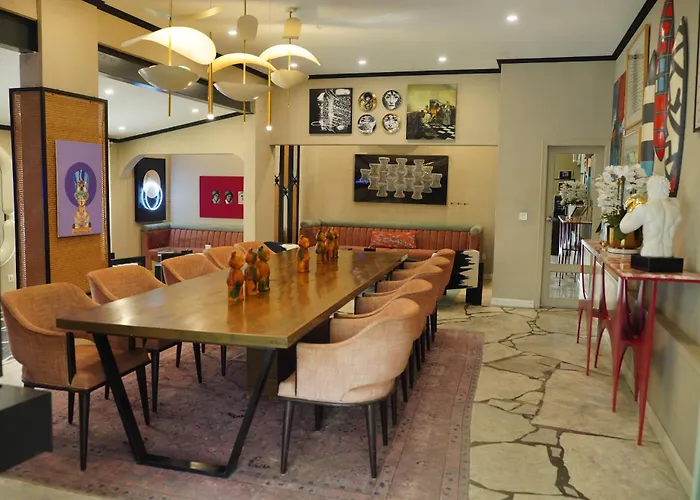 Ambiance Boutique Art Hotel Karachi