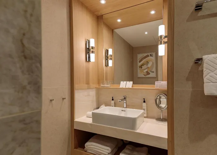 Hotel Preko Ugljan Island, Curio Collection By Hilton
