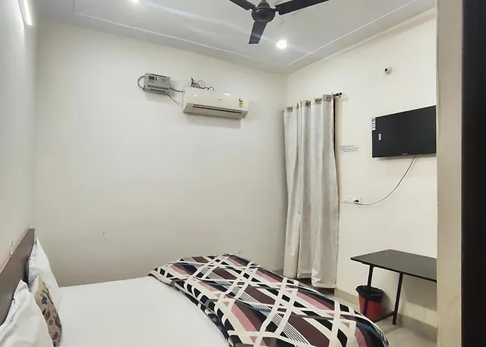 Harigarh Inn