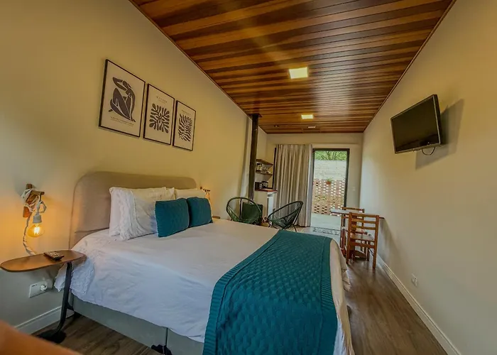 Villa Mantiqueira SFX - Suítes
