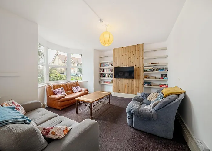 Breakwater Hostel