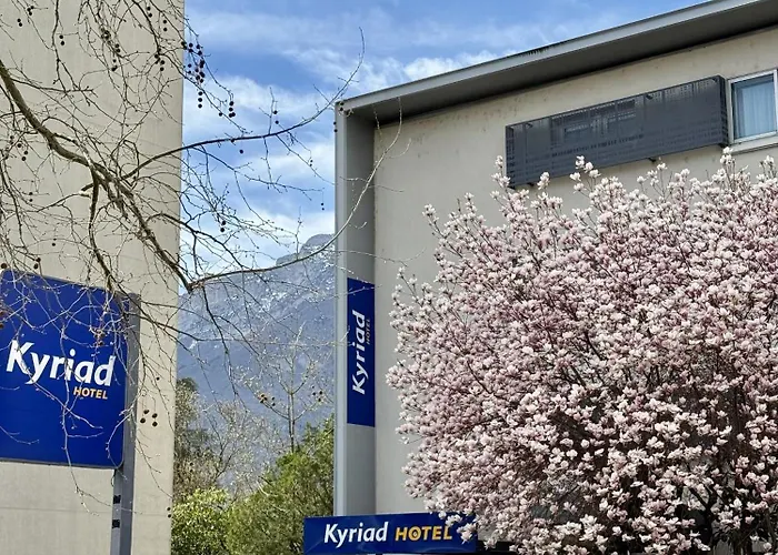 Kyriad Grenoble Centre