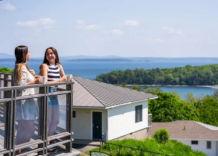 Bluenose Inn - Bar Harbor Hotel