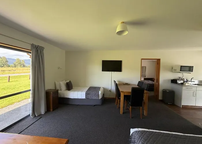 Mt Cook View Motel - Fox Glacier