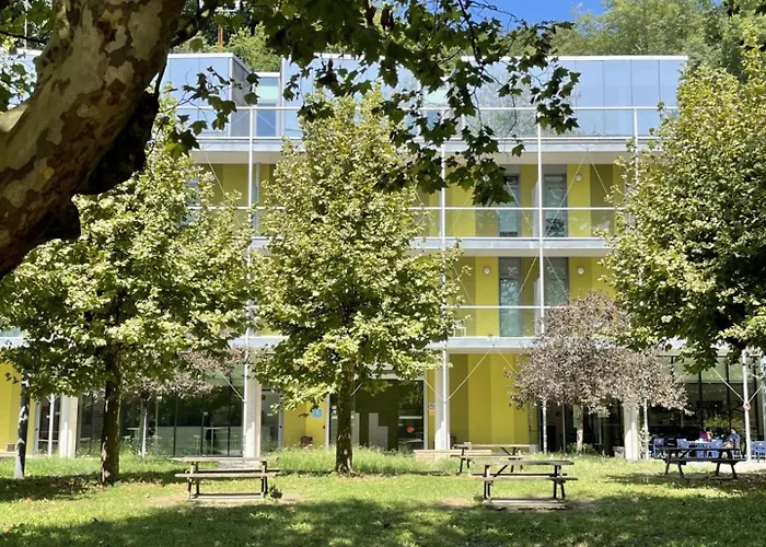 Uba Hostel