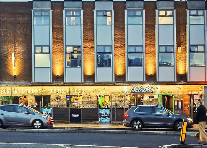 St Christopher'S Shepherd'S Bush