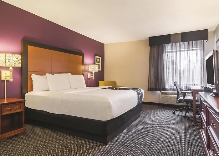 Wingate By Wyndham Brunswick Ga I-95 Hotel