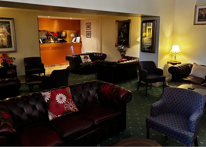 Roselawn Hotel