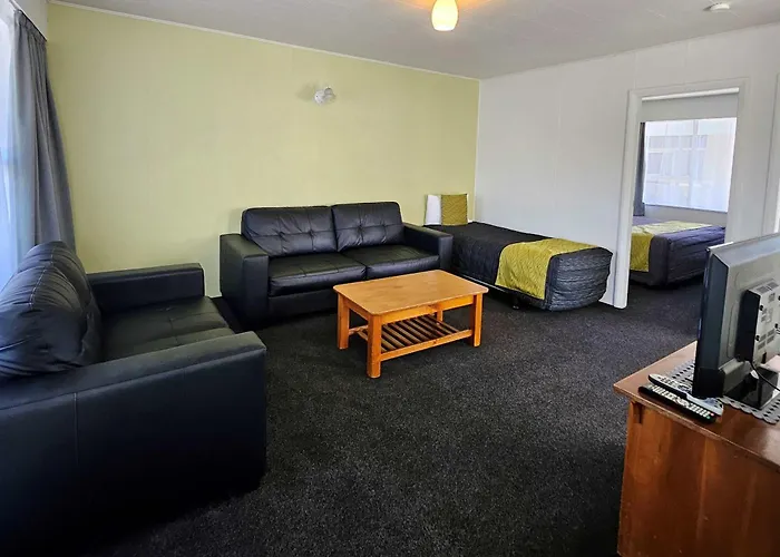 Scenicland Motels