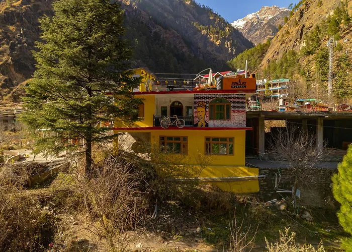 Nomads Hostel