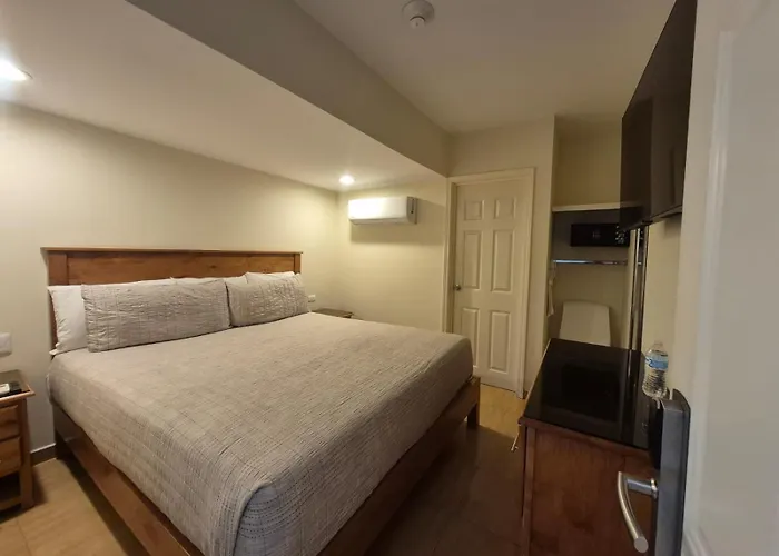 Hotel Baja