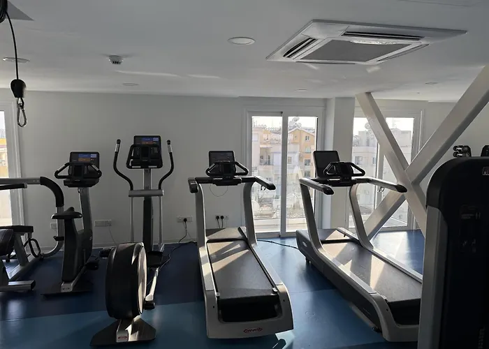 Best Western Plus Larco Hotel