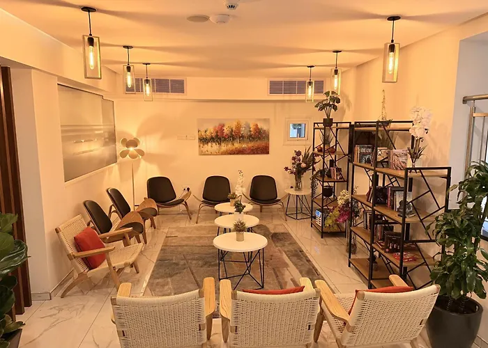 Best Western Plus Larco Hotel