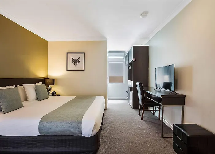 Comfort Inn Western