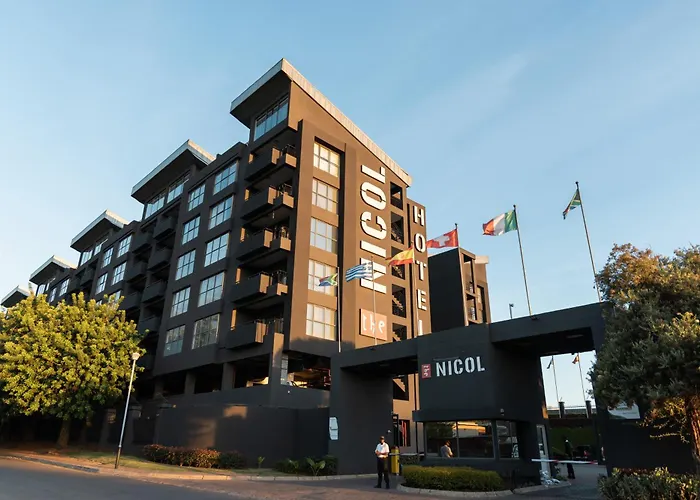 The Nicol Hotel And Apartments