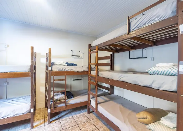Mahalo Hostel