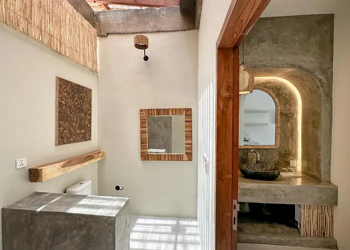 El Tropico Boutique Hotel