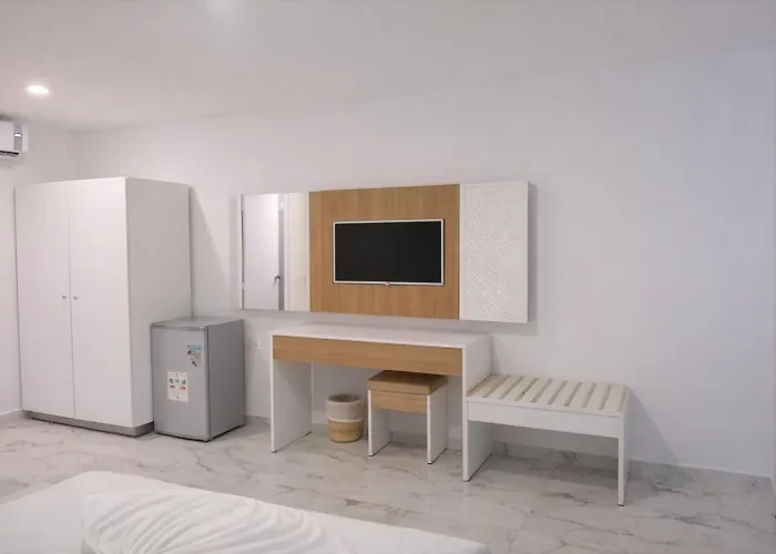 Hotel Neptunia Skanes
