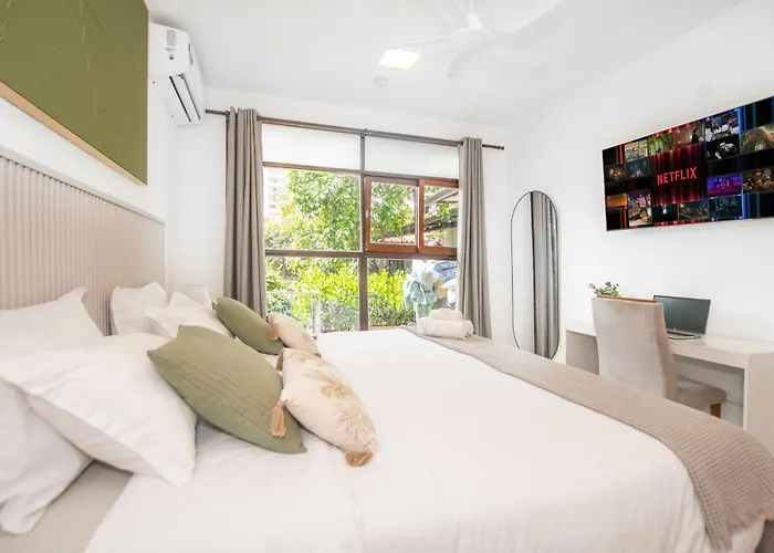 Habitación privada con terraza y WiFi rápido en el centro