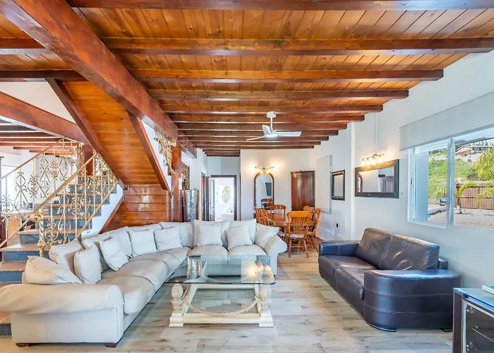 Cubo's Villa El Encinar