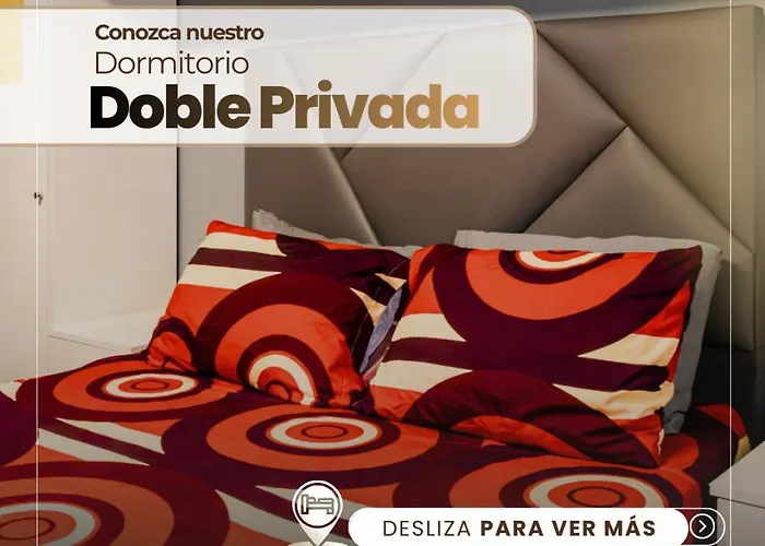 Hostel La Moneda