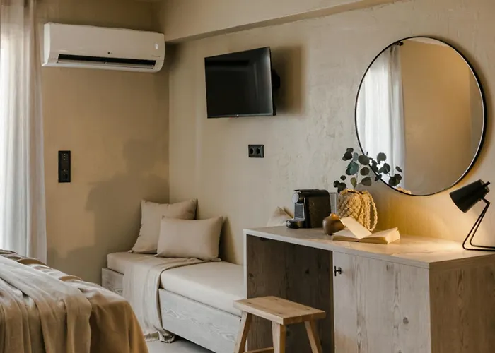 Nomade Agora Suites - Lixouri Town Centre, Kefalonia - Private Balconies