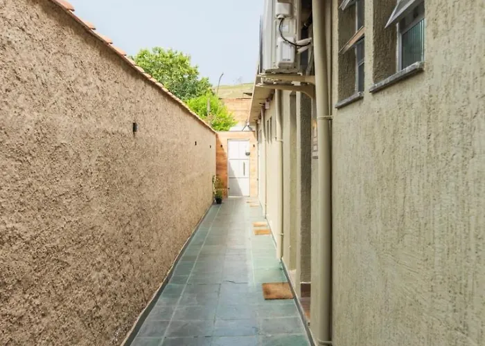 Casa ampla com suíte