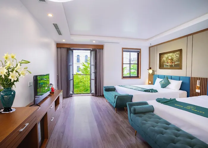 Crysstall Halong Boutique Hotel