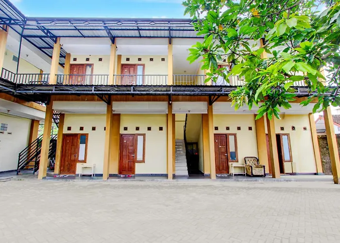 Oyo 95130 Poerto Lemon Guest House