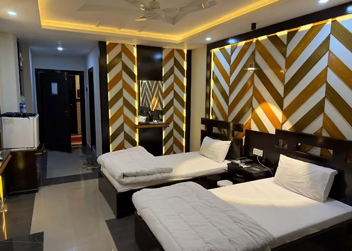Peaceful Stay In Peshawar