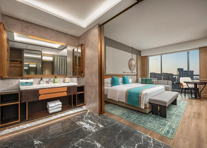 Wyndham Garden Yueyang Center