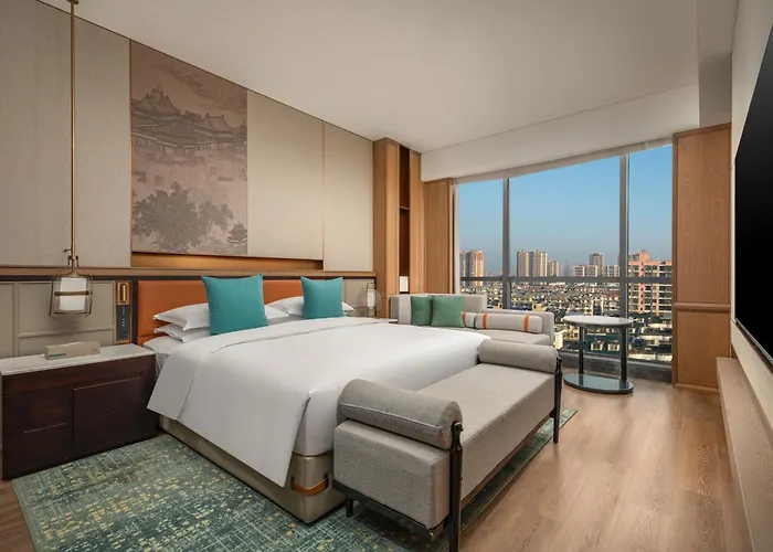 Wyndham Garden Yueyang Center